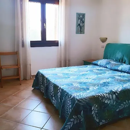 Holiday home Casa Vacanze La Sterlizia