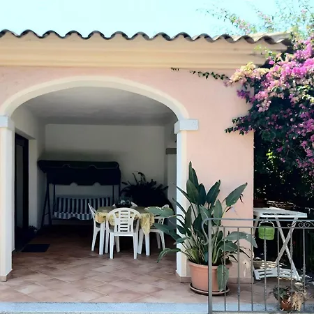 Holiday home Casa Vacanze La Sterlizia *